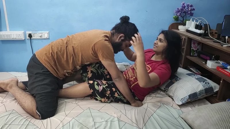 Couple home sex vaishnavy and sharun raj